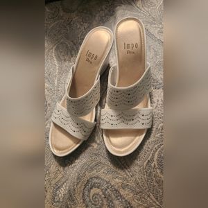 IMPO Flex White Sandals size 9